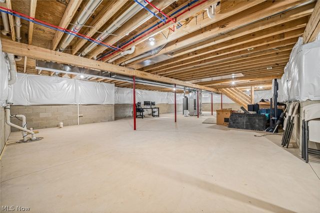 850 Eggleston Road, Aurora, OH 44202