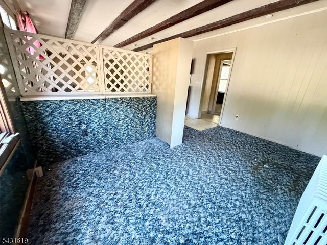 172 Sparta Ave, Newton Town, NJ 07860
