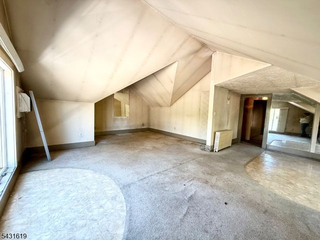172 Sparta Ave, Newton Town, NJ 07860