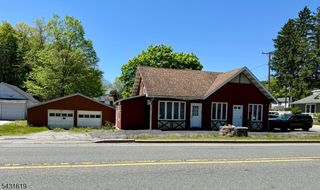 172 Sparta Ave, Newton Town, NJ 07860