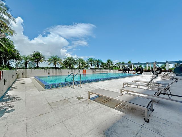 1551 N Flagler Drive 1212, West Palm Beach, FL 33401