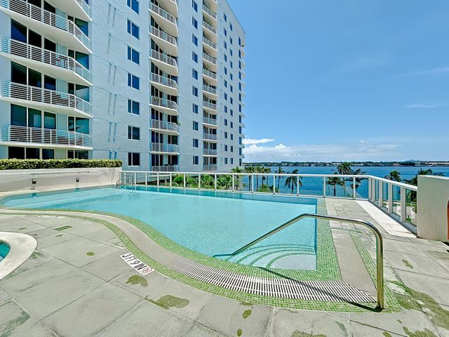 1551 N Flagler Drive 1212, West Palm Beach, FL 33401