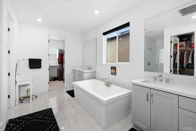 8177 Rose Quartz Circle, San Diego, CA 92126