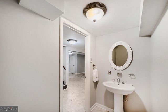 6926 BIRDWOOD AVE, Baltimore, MD 21220