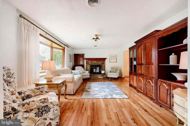 6926 BIRDWOOD AVE, Baltimore, MD 21220