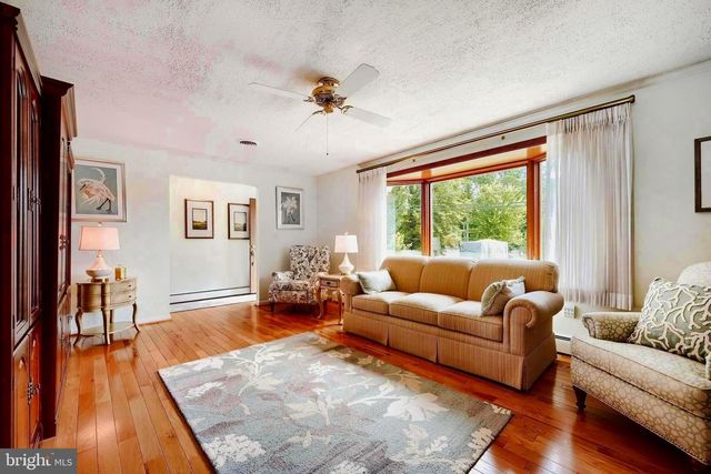 6926 BIRDWOOD AVE, Baltimore, MD 21220