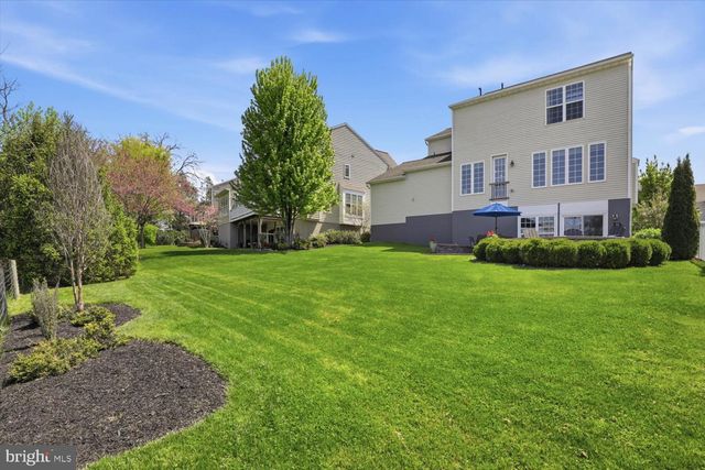 15 TALLGRASS PATH, Lancaster, PA 17602
