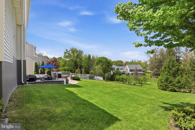 15 TALLGRASS PATH, Lancaster, PA 17602