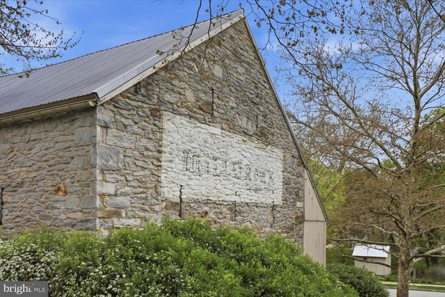 15 TALLGRASS PATH, Lancaster, PA 17602