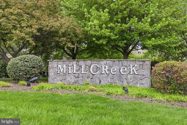 15 TALLGRASS PATH, Lancaster, PA 17602