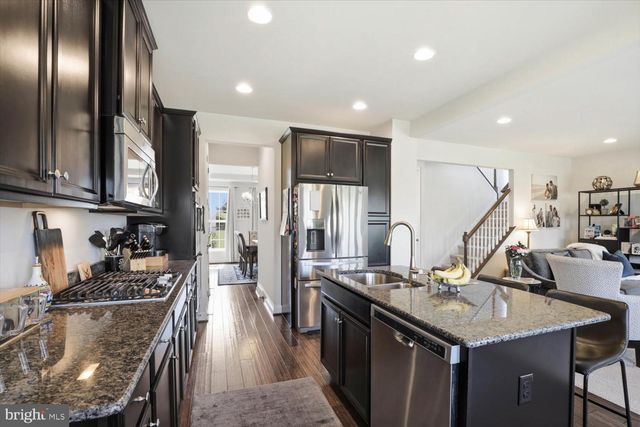 15 TALLGRASS PATH, Lancaster, PA 17602
