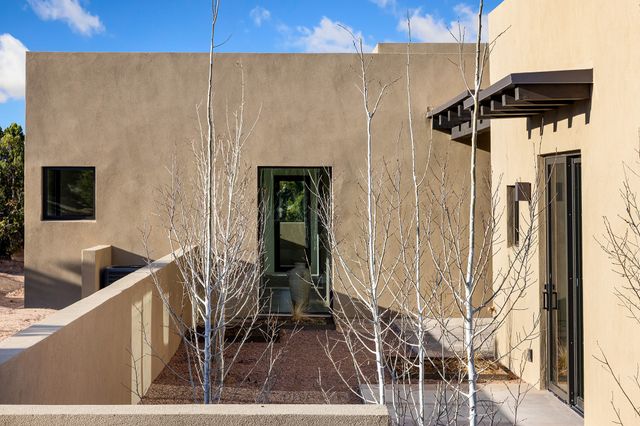 6 Shaman, Santa Fe, NM 87506