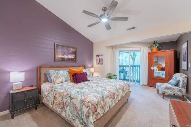 9620 S Bay Pointe Court, Bloomington, IN 47401