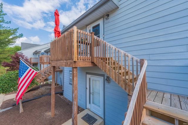 9620 S Bay Pointe Court, Bloomington, IN 47401