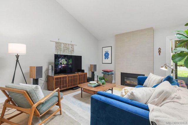 3964 Calgary Ave, San Diego, CA 92122