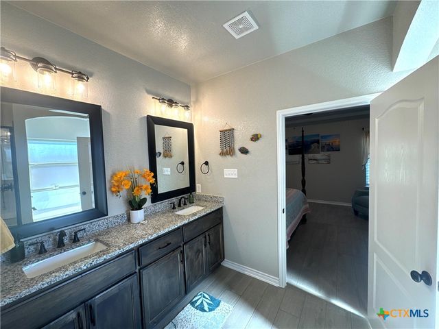 806 Eagle Crest Cove, Salado, TX 76571