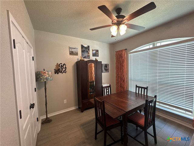 806 Eagle Crest Cove, Salado, TX 76571