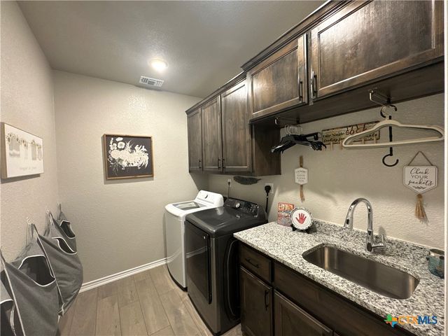 806 Eagle Crest Cove, Salado, TX 76571