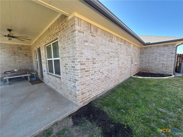 806 Eagle Crest Cove, Salado, TX 76571