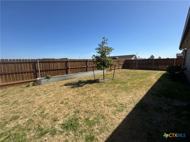 806 Eagle Crest Cove, Salado, TX 76571