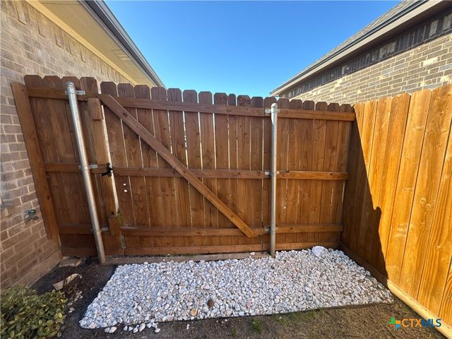 806 Eagle Crest Cove, Salado, TX 76571