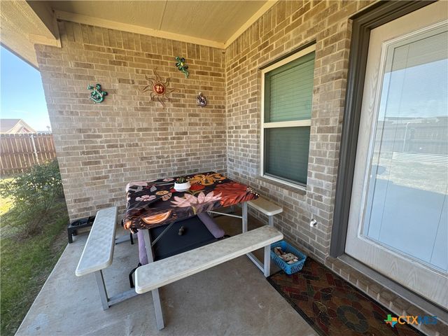 806 Eagle Crest Cove, Salado, TX 76571