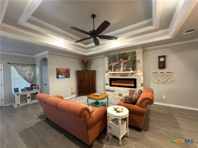 806 Eagle Crest Cove, Salado, TX 76571