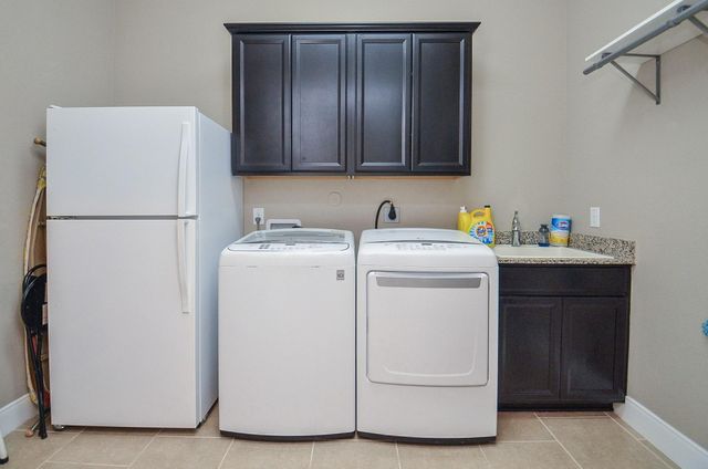 28206 Middlewater View Lane, Katy, TX 77494