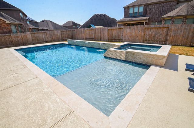 28206 Middlewater View Lane, Katy, TX 77494