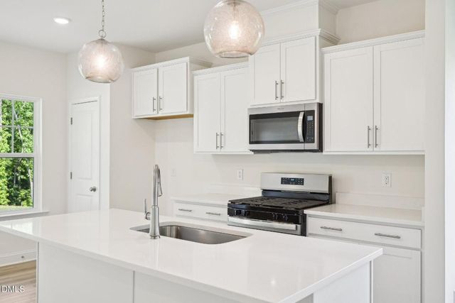 1576 Briar Brook Lane, Zebulon, NC 27597