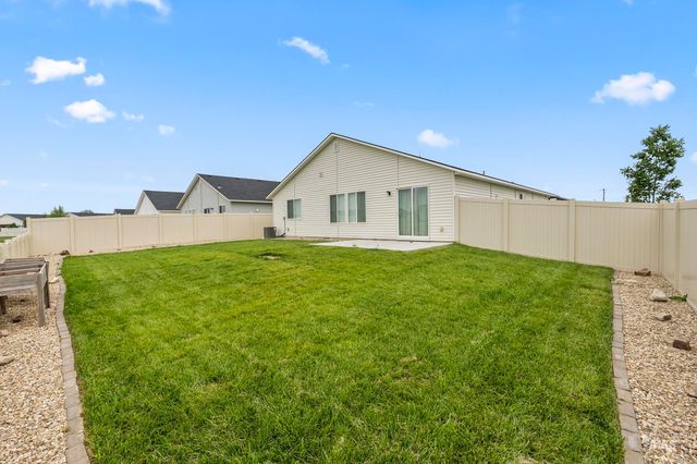 19545 Newell Way, Caldwell, ID 83605