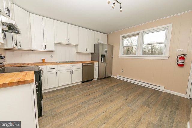 90 TUFTS RD, Pennsville, NJ 08070