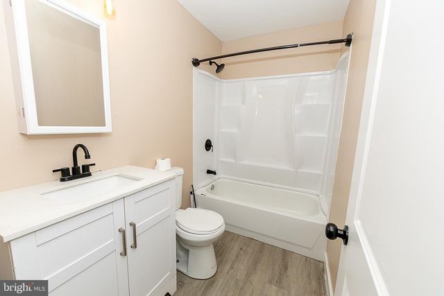 90 TUFTS RD, Pennsville, NJ 08070