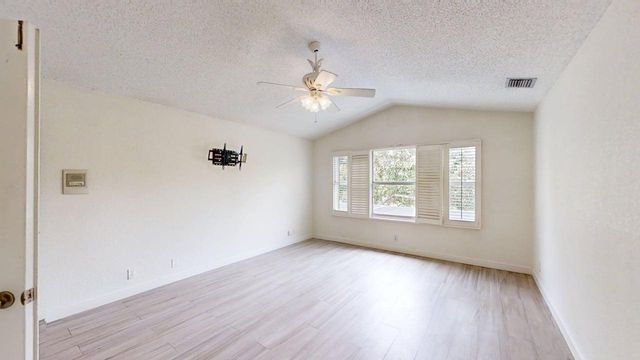 23330 La Vida Way, Boca Raton, FL 33433