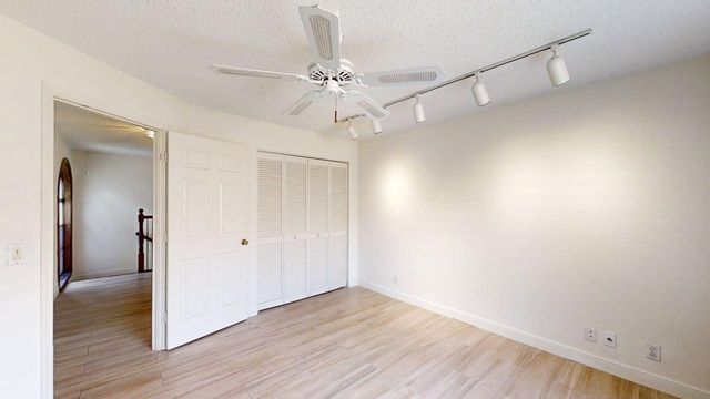 23330 La Vida Way, Boca Raton, FL 33433