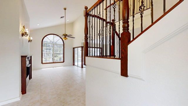 23330 La Vida Way, Boca Raton, FL 33433