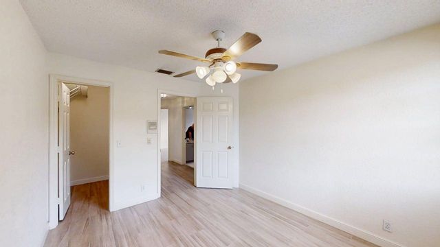 23330 La Vida Way, Boca Raton, FL 33433