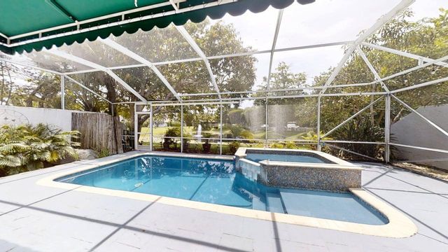 23330 La Vida Way, Boca Raton, FL 33433