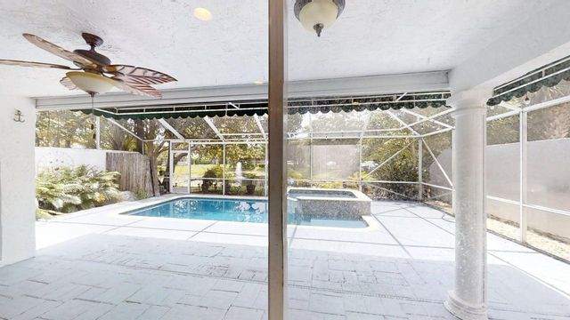 23330 La Vida Way, Boca Raton, FL 33433