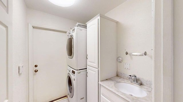 23330 La Vida Way, Boca Raton, FL 33433