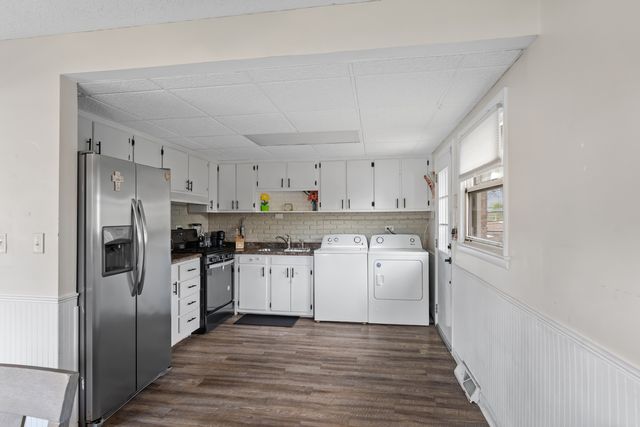 4416 W 123rd Place, Alsip, IL 60803