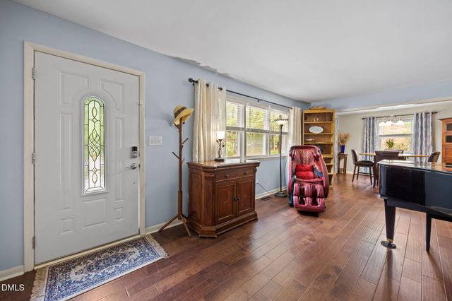 5904 Deblyn Avenue, Raleigh, NC 27612