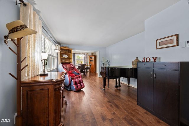 5904 Deblyn Avenue, Raleigh, NC 27612
