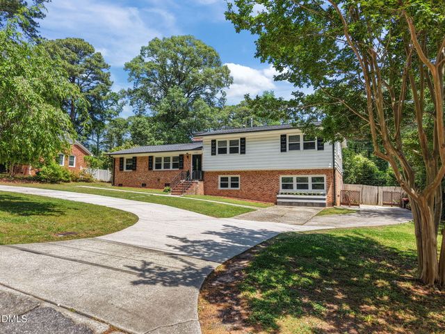 5904 Deblyn Avenue, Raleigh, NC 27612