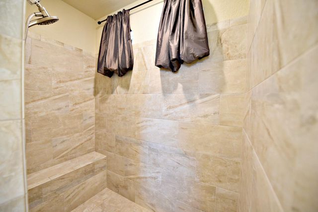 2621 Greatwood TRL, Leander, TX 78641