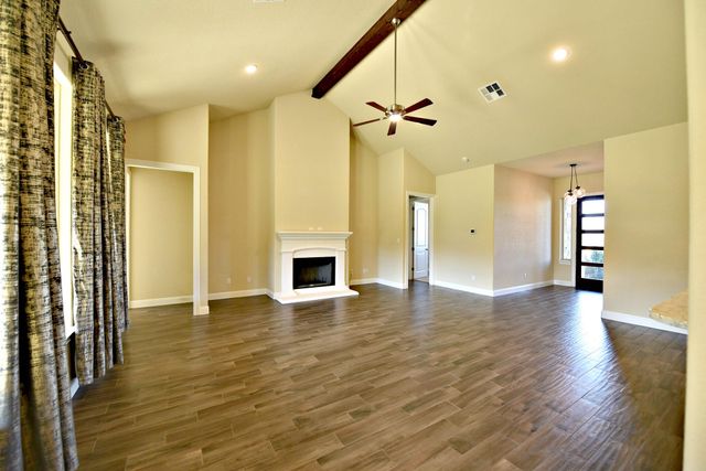 2621 Greatwood TRL, Leander, TX 78641