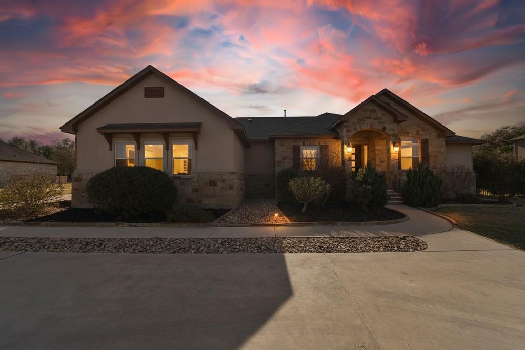 2621 Greatwood TRL, Leander, TX 78641