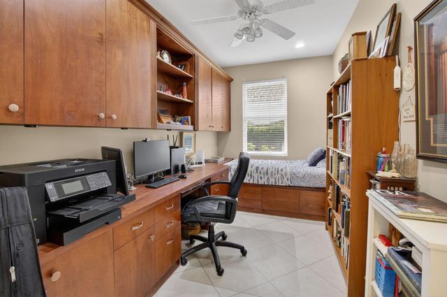 5312 Brooklawn Terrace, Boynton Beach, FL 33437