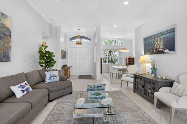 5312 Brooklawn Terrace, Boynton Beach, FL 33437