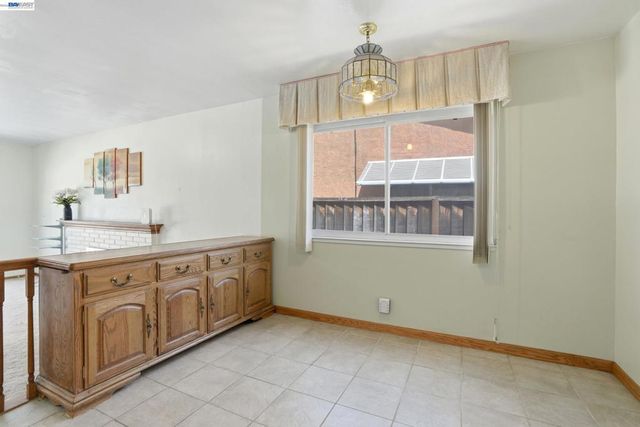 35950 Wellington Pl, Fremont, CA 94536